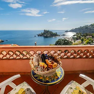 Mendolia Beach Taormina